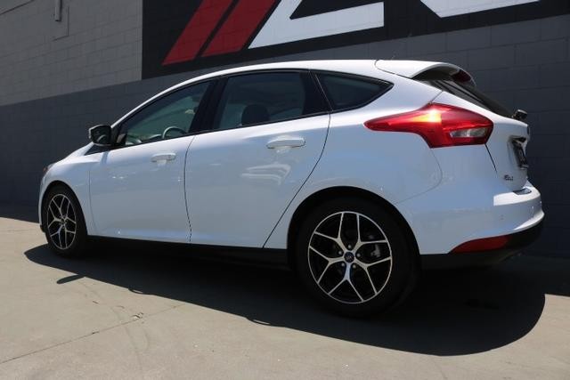 Pre-Owned 2017 Ford Focus Hatchback SEL Hatchback in Cypress #Y26910 ...