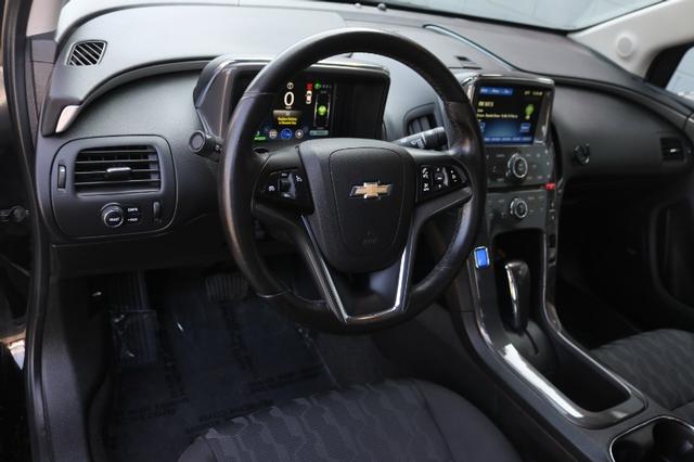 chevy volt range extender mileage